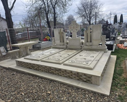 monument-funerar-granit-gri-dublu-carte-cruce-neagra-botosani